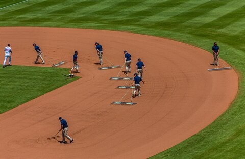 grounds crew